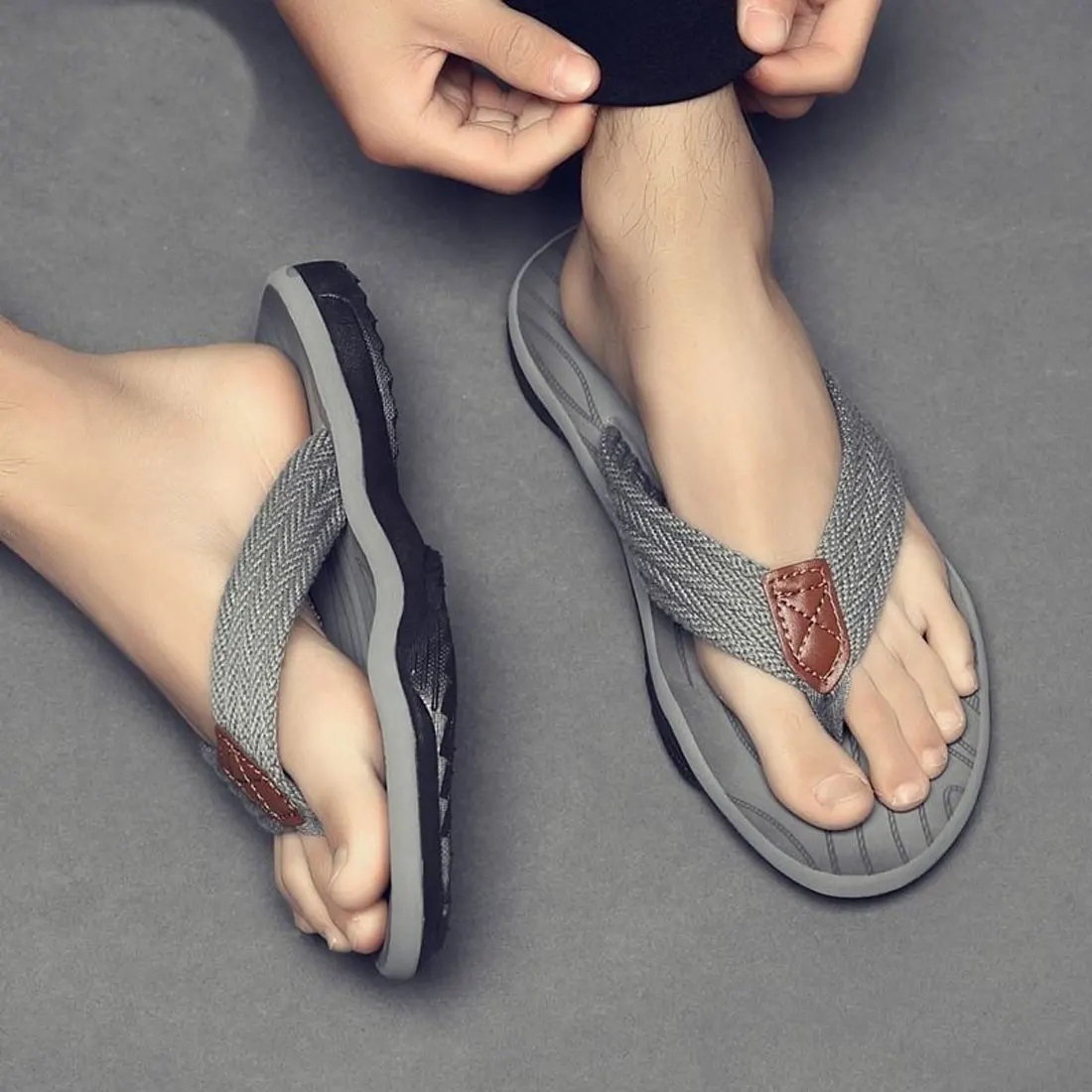 Summer Men Flip Flops Massage Slippers Skid-proof Good Quality Double Sole Shoes Soft Comfortable Big Size Male Shoes Hot Sale