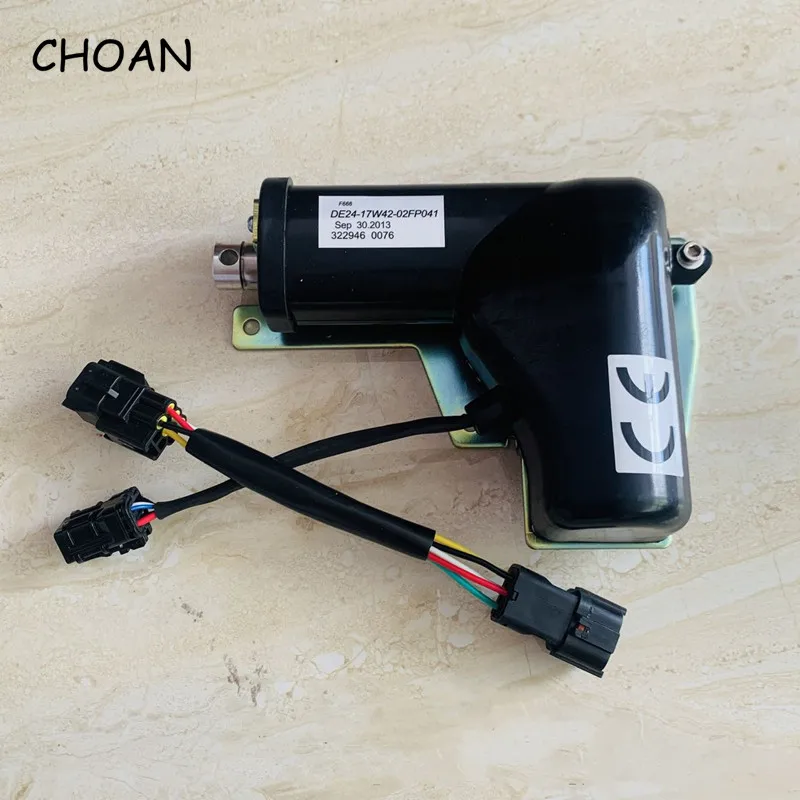 DE24-17W42-02FP041 332946 0076 920D 922 ZE205 Governor Accelerator Throttle Motor for LIUGONG ZOOMLION LISHIDE Excavator