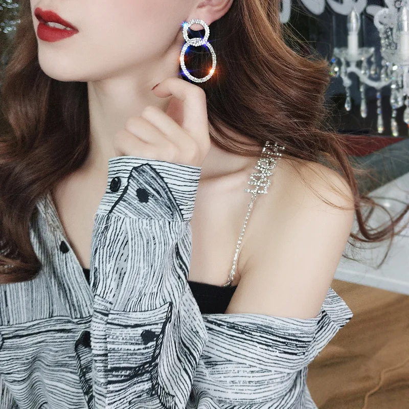 Glamour Fashion 2020 New Earrings Temperament Personality Wild Net Red Size Circle Crystal Long Ladies Earrings Wholesale