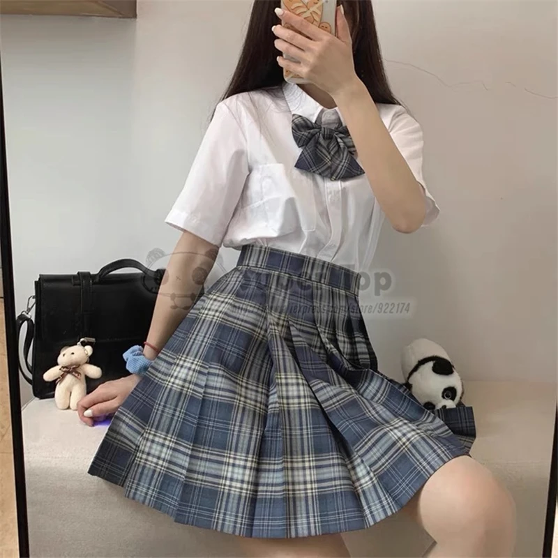 Traje de uniforme escolar JK de verano para estudiantes, conjunto de dos piezas, camisa de manga corta y minifalda plisada de cintura alta para niñas japonesas