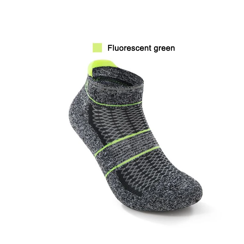 Caxa 2 Pair 39-42 Mens reflective low cut sports socks warm and quick-drying For running cycling Jogging Fitness Cycling outdoor