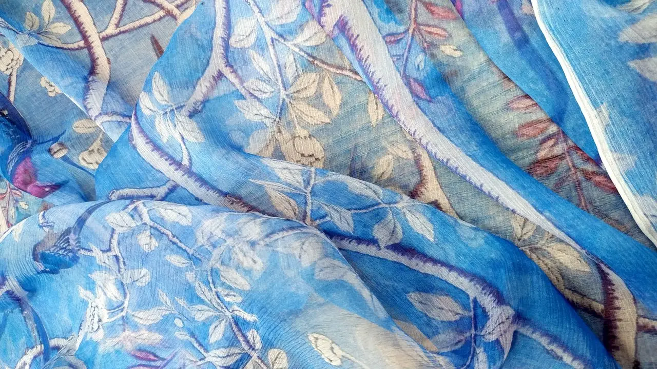 100% Pure PRINT SILK CHIFFON FABRIC 8mm Width 140CM Silk Chiffon Dress Fabric Natural Silk Fabric For Dress Shirt Flowers Blue