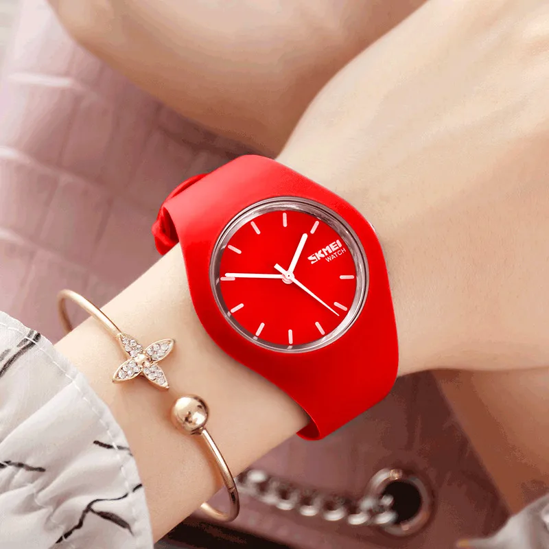 SKMEI Women Watches Man Silicone Strap 3Bar Waterproof Clock Quartz Wristwatches For Lady Fashion Casual Watch Female Gift 9068