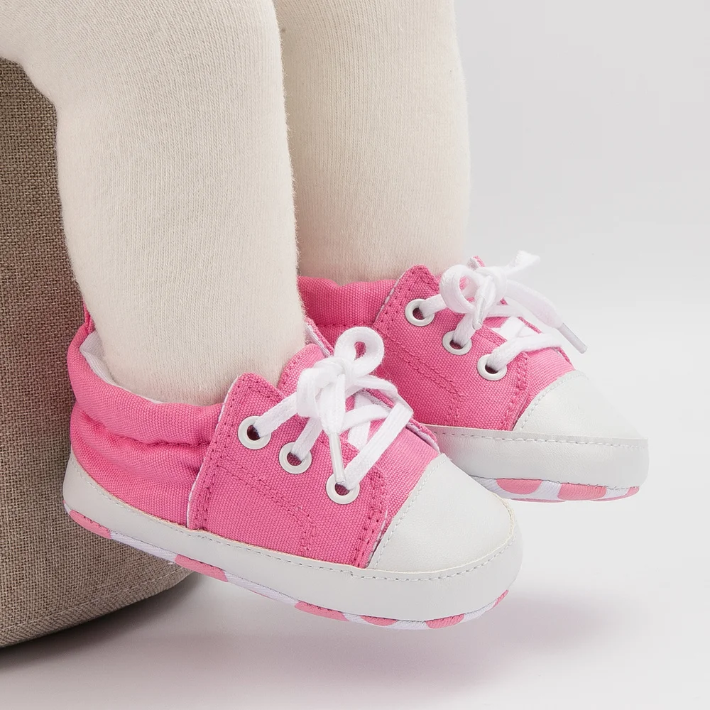 Zapatos blancos antideslizantes de fondo suave para bebés, mocasines para recién nacidos de 0 a 18 meses, nuevos