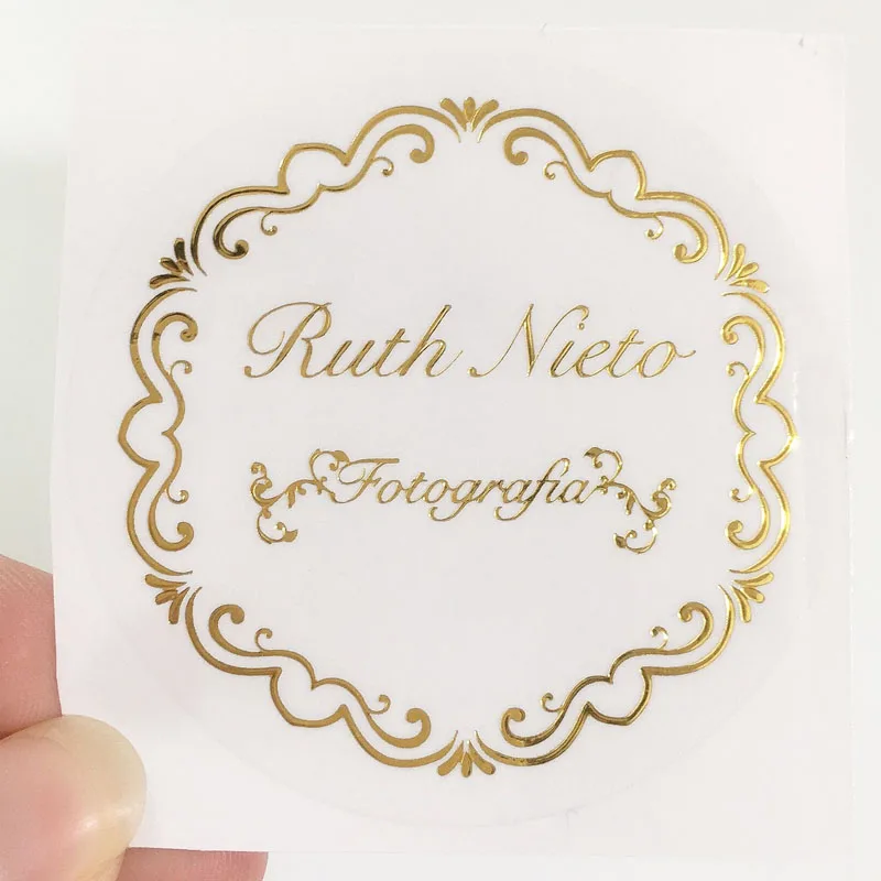 100 Stks/partij Custom Gold Folie Stickers Bruiloft Gunst Stickers Goudfolie Custom Stickers Custom Goud Verijdeld Clear Stickers