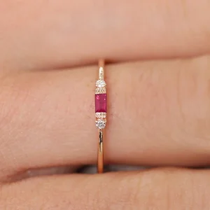 10 Main Sales Emerald Ring - №3