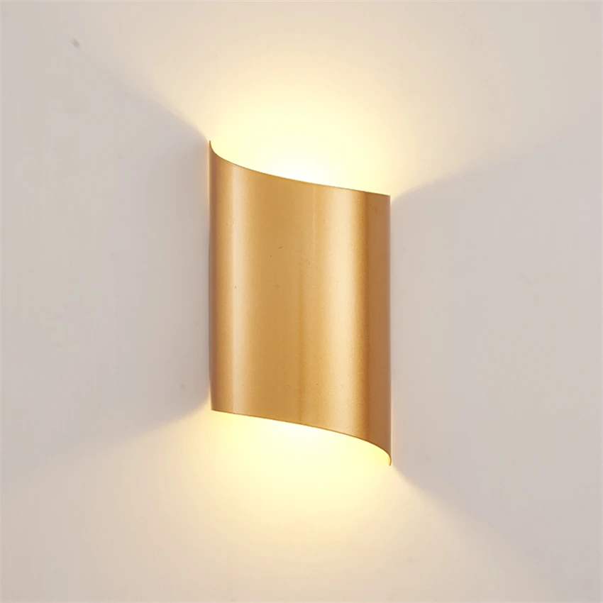 

Nordic LED Gold Wall Lamps Bedroom Bedside Modern Living Room Background Bathroom Mirror Headlights Sconces Wall Lights Fixtures