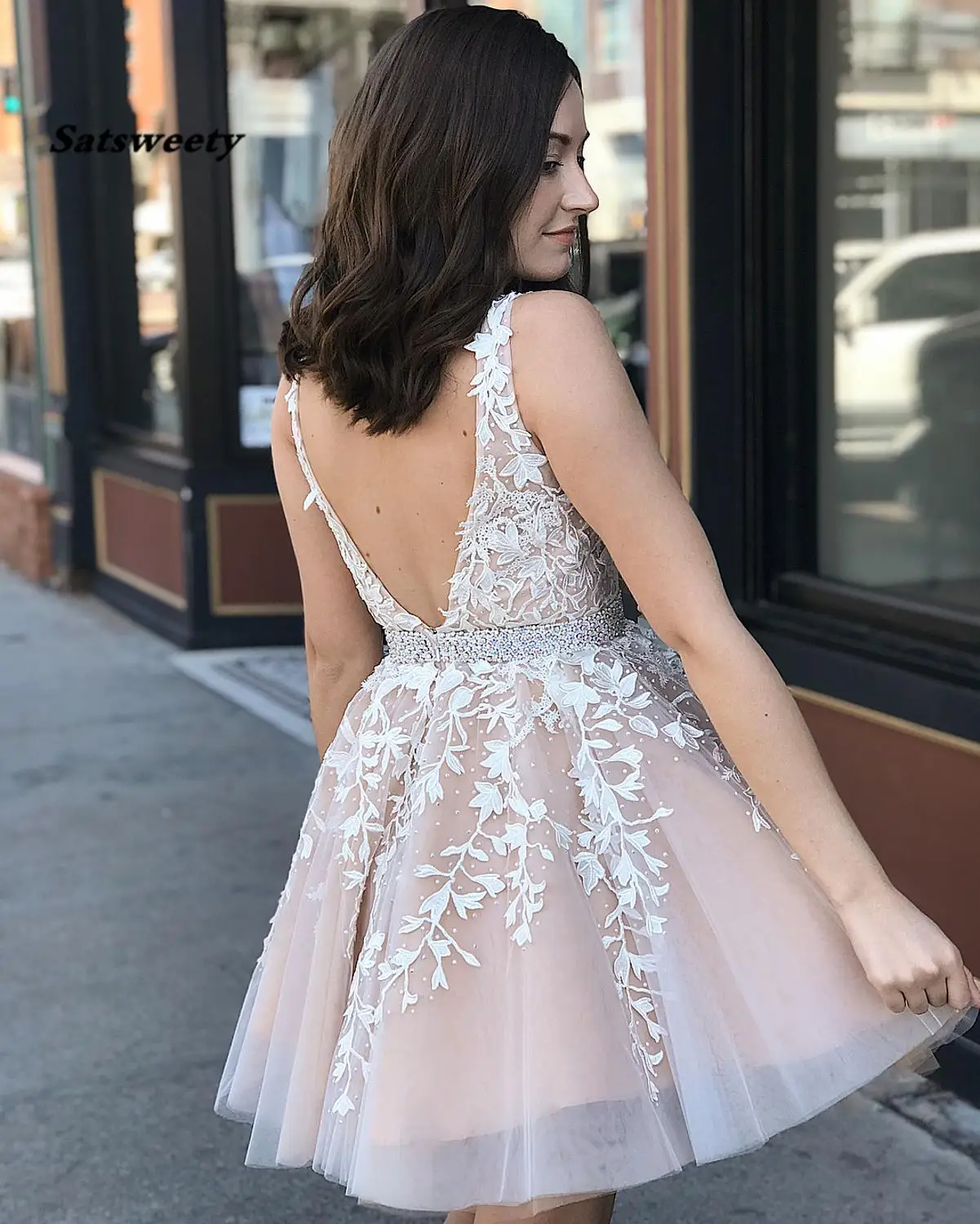 Vestidos De Cóctel Ngắn Homecoming Áo V Một Đường Ren Appliques Đầm Vestido Curto Tinh Thể Tiệc Cocktail Áo Hở Lưng