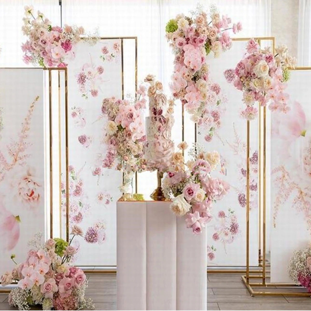 4pcs/set)No table)Metal stand only)Events Decoration Gold Metal painted  flower Wall floral stand stage Backdrop AB1035