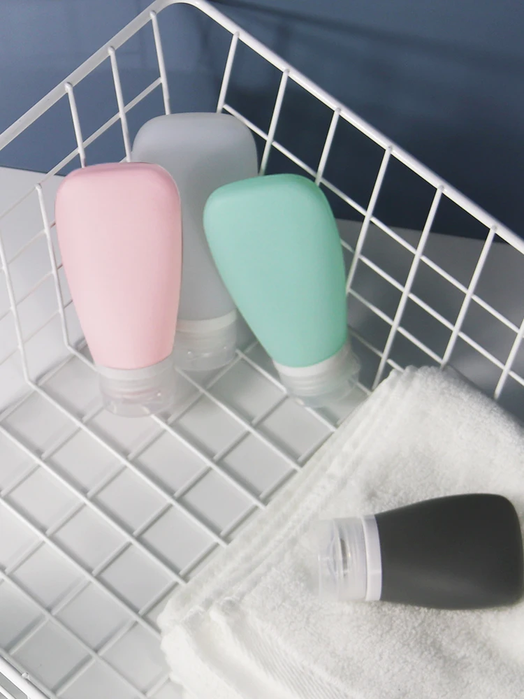 Portable Soap Dispensers 3-Piece Set Nordic Style Silica Gel Detachable Easy Clean Cosmetic Travel Sub-Bottling