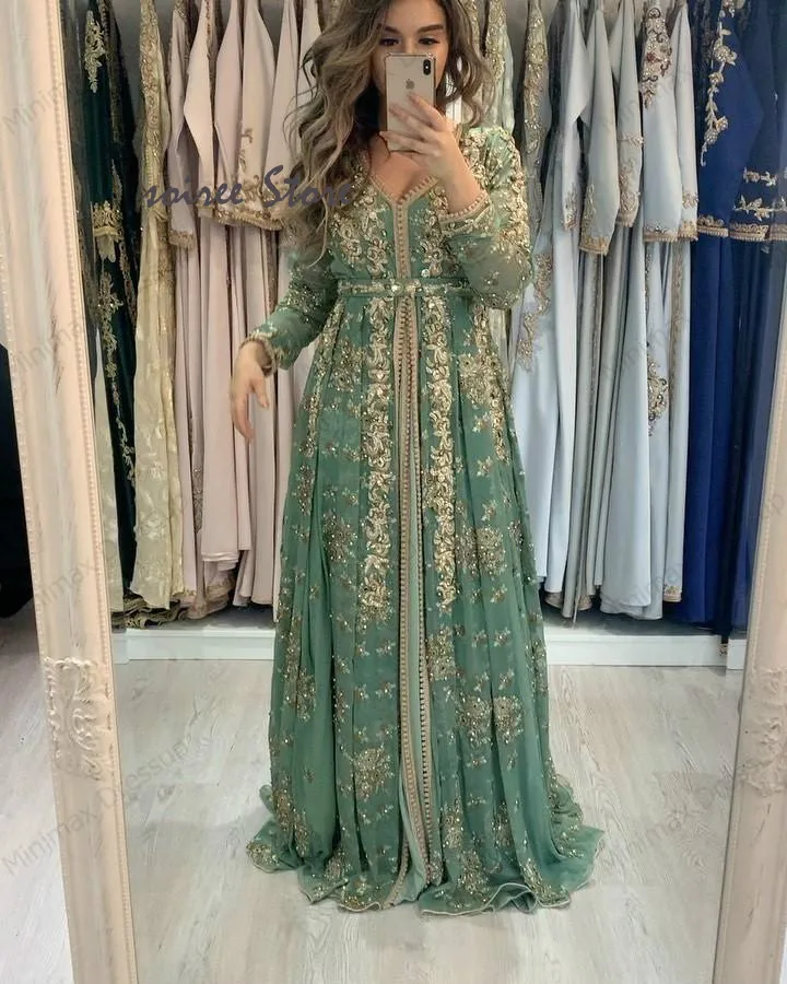 Caftan Muslim Evening Dresses Luxury Morrocan Green Long Sleeve Prom Dress With Gold Applique V Neck  Formal Party Customized