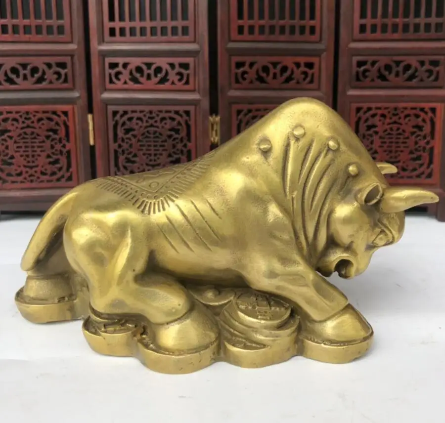 China brass recruit wealth Arable land cow crafts statue