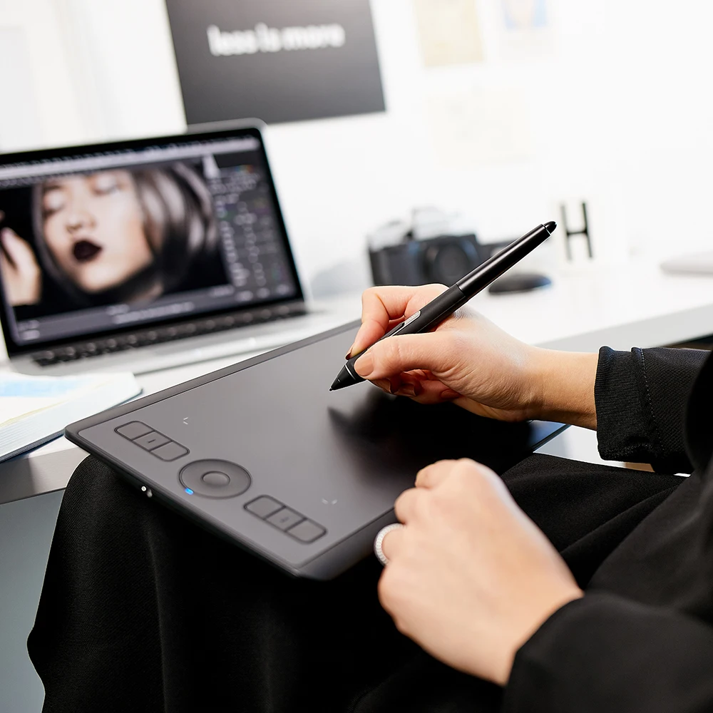 Bảng Vẽ Wacom Intuos Pro PTH-460 Kỹ Thuật Số Máy Tính Bảng Vẽ Đồ Họa Cho Mac Hoặc Máy Tính, Nhỏ 8192 Mức Lực