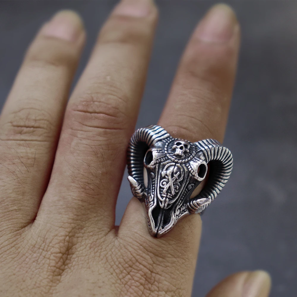 EYHIMD Evil Sacrifice Sorcerer Goat Head Mask Skull Rings Mens Punk Rock 316L Stainless Steel Ring Demon Biker Jewelry