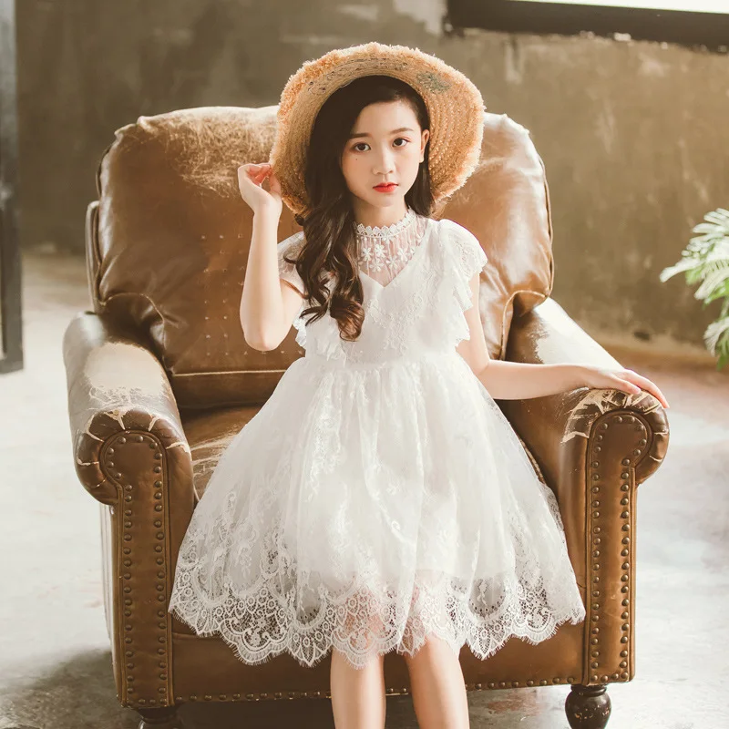 Princess Lace Flower Girl Dresses Cheap Short Sleeve Girls Child Pageant Skirts Summer Ceremony Holy First Communion Dress Wear