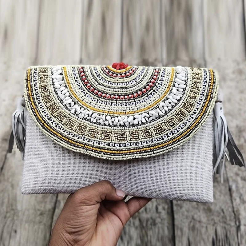 

DOYUTIG Vintage Women's Handmade Clutch Bag For Party Indian Design Crossbody Bag Lady Embroidery Bohemia Envelope Bag F795