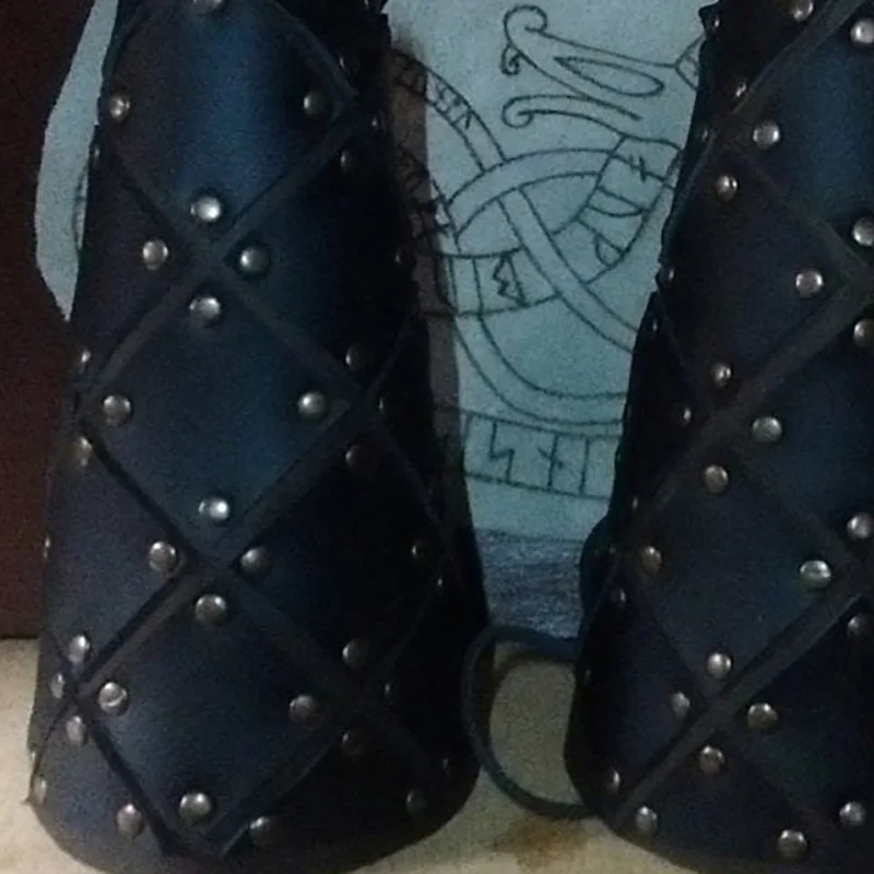 Medieval Renaissance Armor Gloves Wide Cuff Bracer Men Warrior Knight Leather Wristband Steampunk Lace-up Arm Warmer Accessory