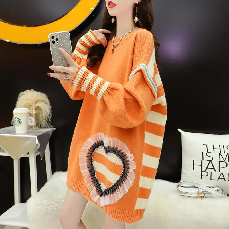 

Autumn 2021 New Korean Loose Sweater Women's Design Versatile Striped Top