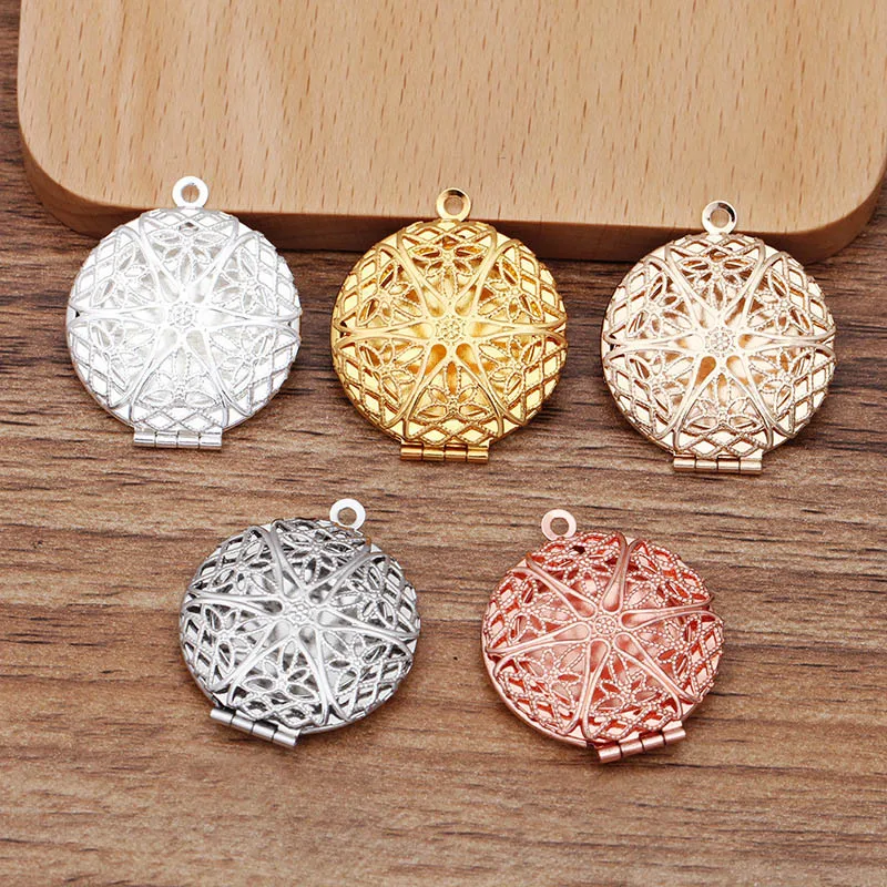 

10pcs Colors Locket Pendant Charms Circle Heart Oval Hollow Filigree Essential Oil Diffuser Locket Pendants for Making Jewelry