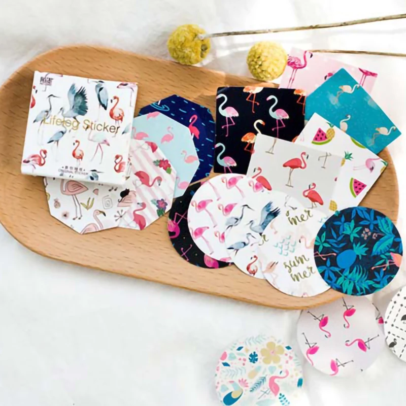45 sztuk/zestaw Flamingo papierowa naklejka dla majsterkowiczów prezent Craft etykieta dekoracje na imprezę urodzinową Cartoon materiały do ​​scrapbookingu dla dzieci