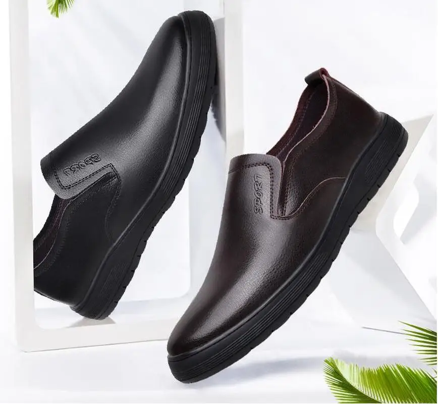 Brand New Mens Split Leather Casual Shoes Breathable Soft Bottom Loafer Shoe Classic Comfort Designer Slip On / Lace-Up Flats