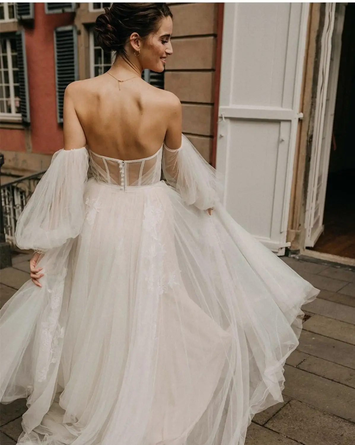 Robe de mariée bohème à manches longues bouffantes pour femmes, robe trapèze pour patients, appliques en dentelle simples, robe chérie, tout ce qui est élégant