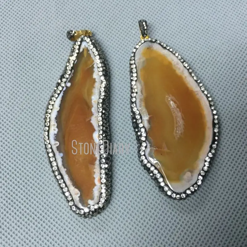 

PM2206 Natural Agate Brown Stripped Agate Rhinestone Pendant Gold Plated Free Form Irregular Shape Charms Pendants