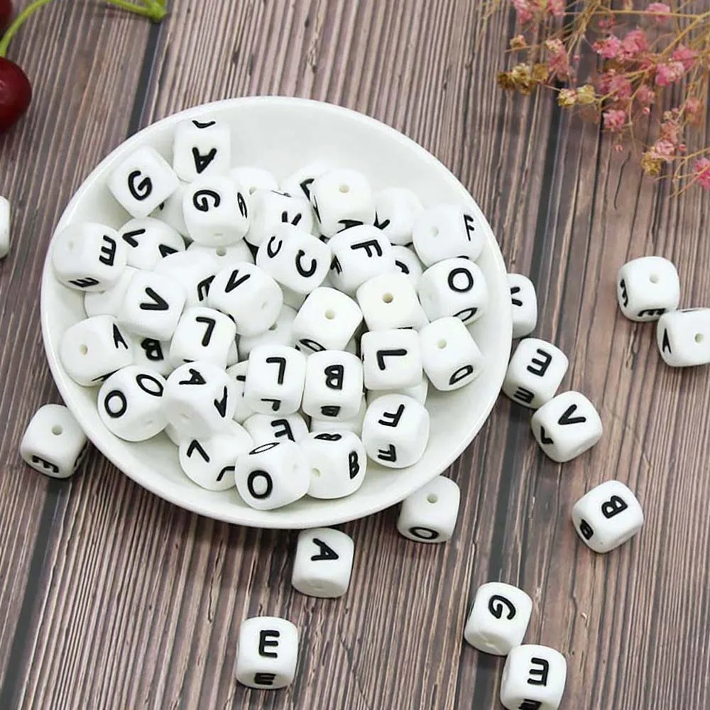 Nette-idee 10 stücke Brief Silikon Perlen 12mm Baby Beißring Perlen Kauen Alphabet Perlen Für Personalisierte Name DIY baby Zahnen Spielzeug