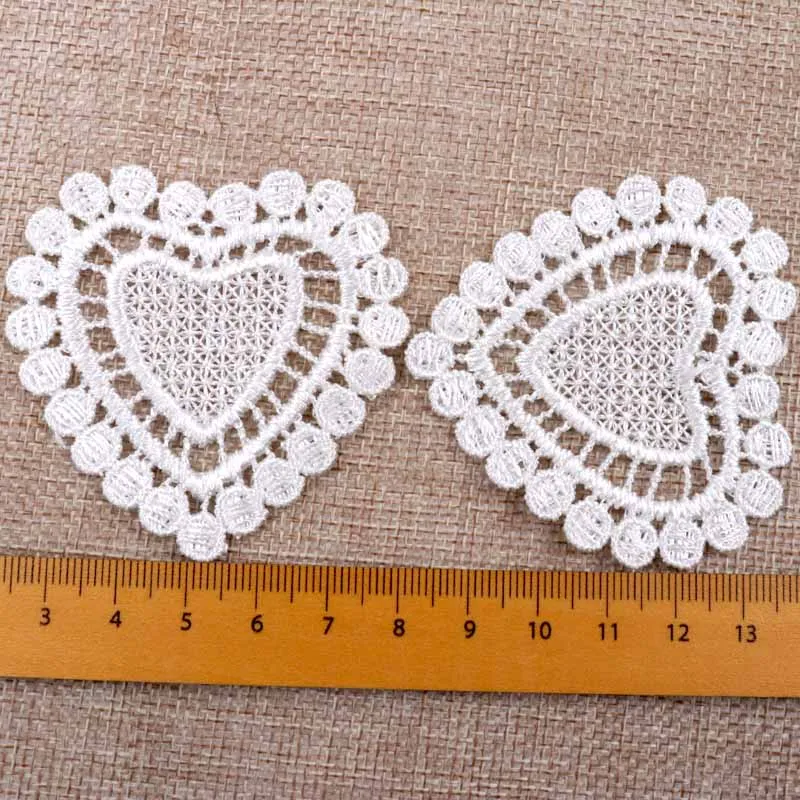 20pcs/lot Heart Shaped Hollow Lace Mesh Applique Trim For Garment Accessories Sew On Guipure Lace Fabric Decoration