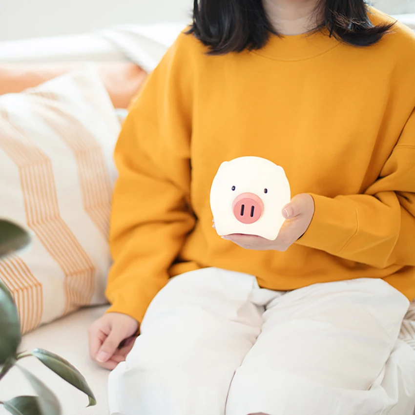 Toddler Night Light Cute Pig Night Light with Touch Button, Portable and Rechargeable Silicone Night Light, Dimmable for Kids