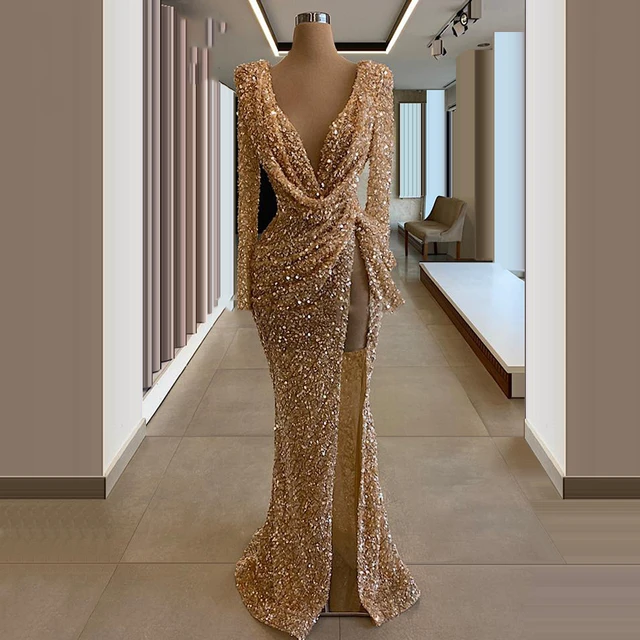 Robe doré pailleté sale