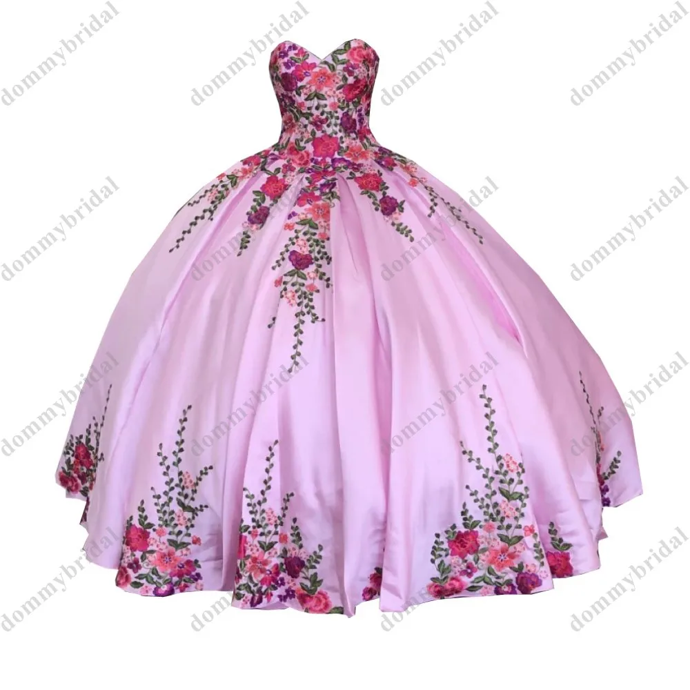 Romantische Red Floral Blumen Rosa Satin Ballkleid Quinceanera Kleid 2023 Mexikanischen Charro Schatz Prom Formale Cocktail Kleider