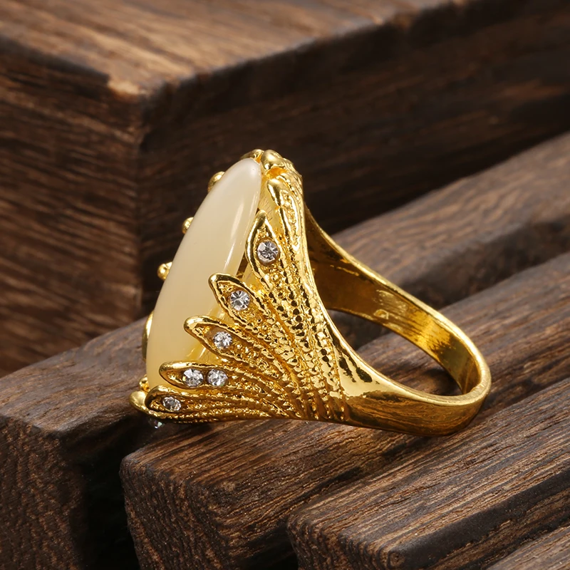 Kinel Hot Oval Opal Rings For Women Fashion Gold Color Vintage Jewelry Crystal Petals Ring Boho Ethnic Wedding Jewelry