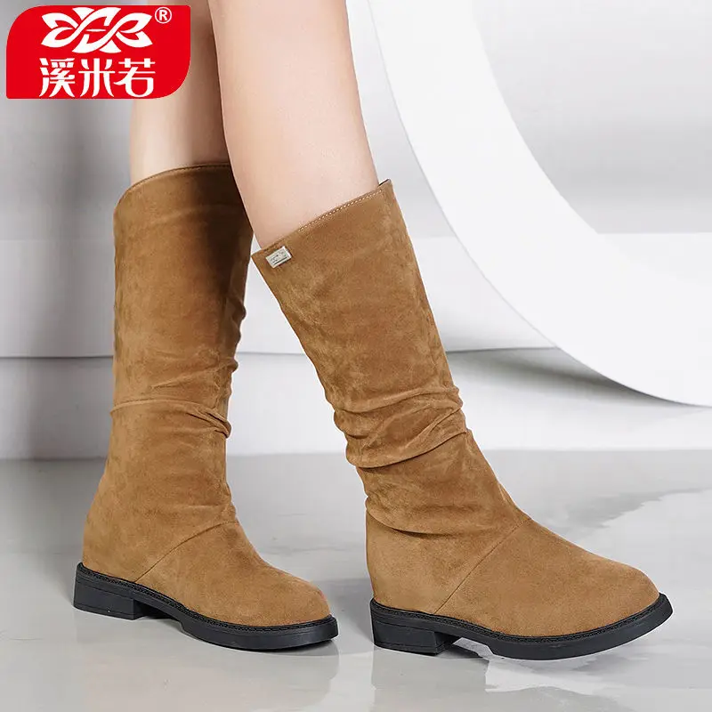 Autumn and Winter New Fashion Women Boots Suede High Quality Women Winter Snow Boots Rubber Women Flat Boots