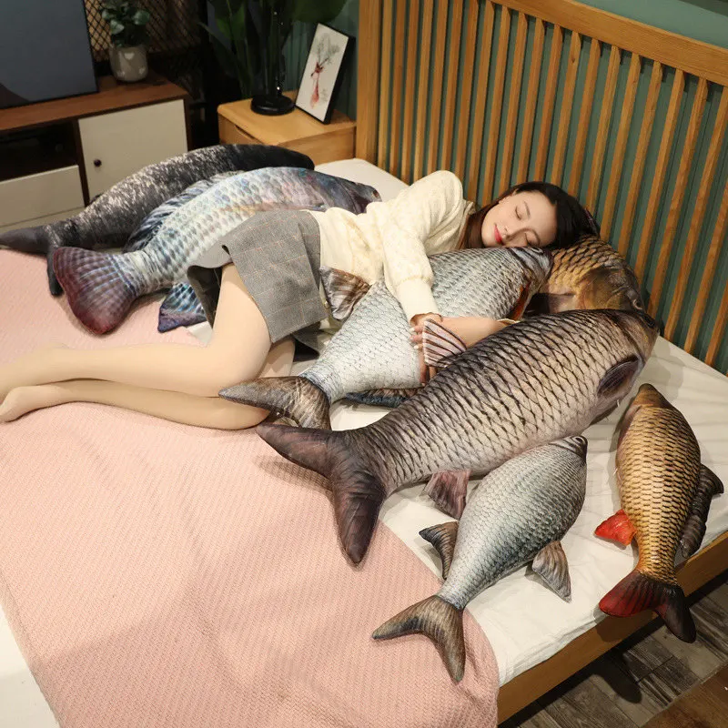 30-100 cm Simulation Lustige Fisch Plüsch Spielzeug Gefüllte Weiche Tier Karpfen Plüsch Kissen Kreative Schlaf Kissen für Kinder mädchen Weihnachten Geschenk – Detail 20