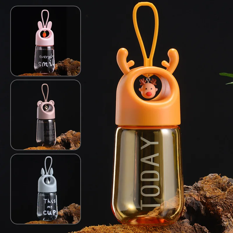 

Creative Gift Water Cup Children's Shake Cup Cartoon Pendant Handle Plastic Mug Portable Student Bottle Leakproof