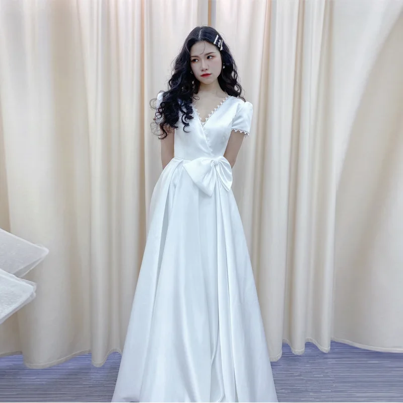 

Women White Satin Long A-line Evening Dresses Robe De Soiree Longue Sexy V-neck Backless Formal Gowns