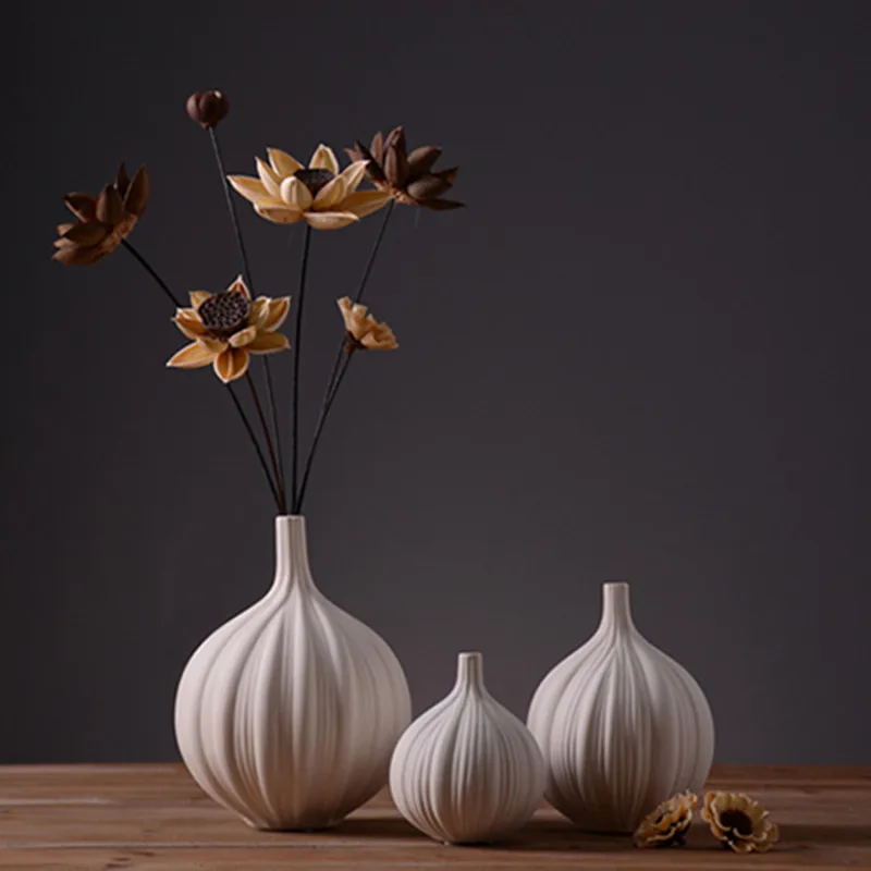 

Nordic Simple Frosted Ceramic Vase Creative Living Room Table Dry Flower Bottles Fashion Home Decoration Cabinet Ornaments