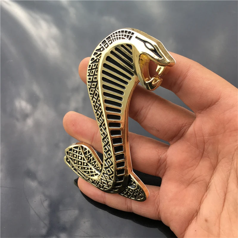 Fashion Car Styling 3D Car Sticker Metal Cobra Snake Emblem Badge Refitting For GT500 Ford Mustang SVT Shelby V6 GT GT Fiesta