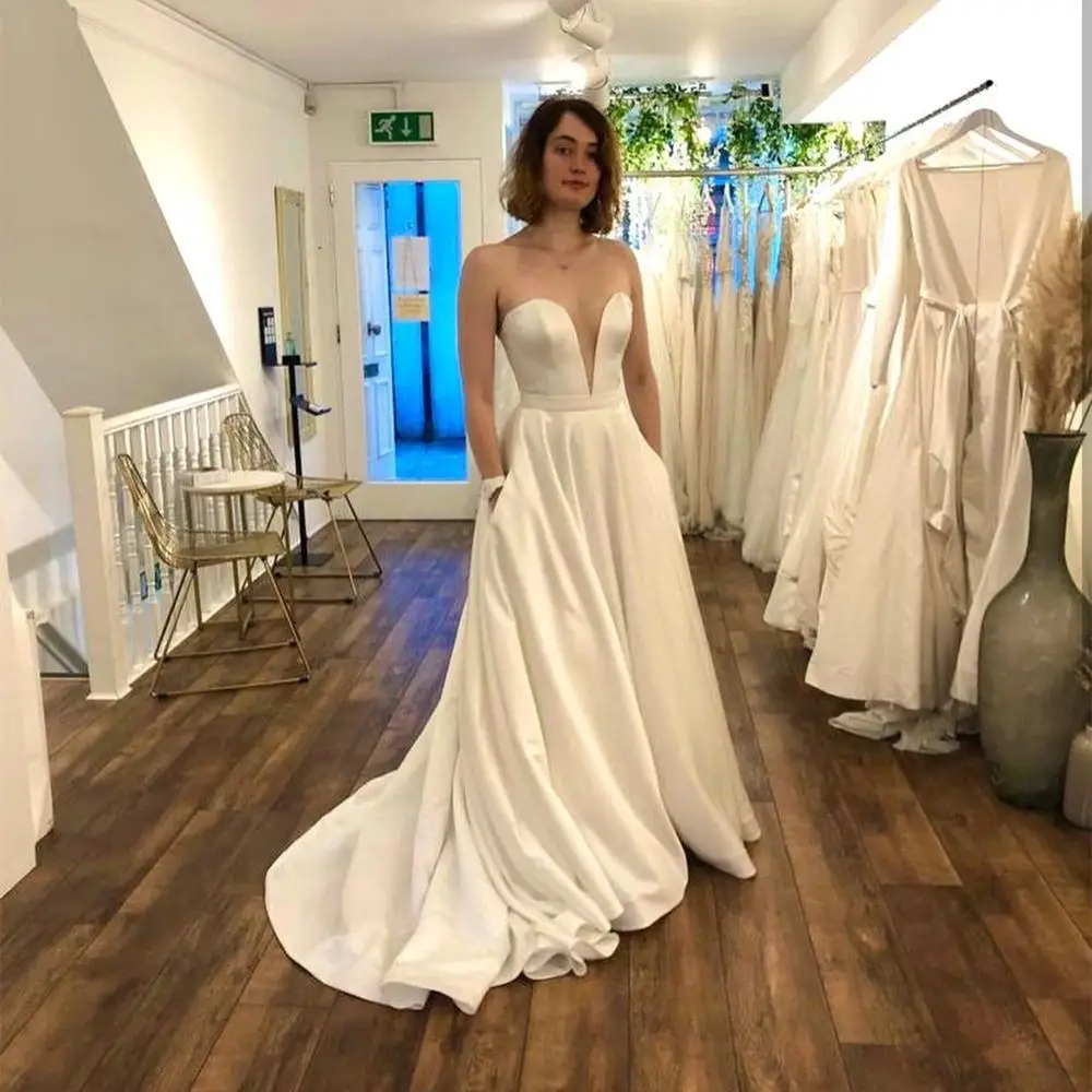 Simple Wedding Dress Sweetheart Floor Length Sweep Train  2021 With Pocket Robe De Mariee Elegant For Lady Beach Cheap Simple