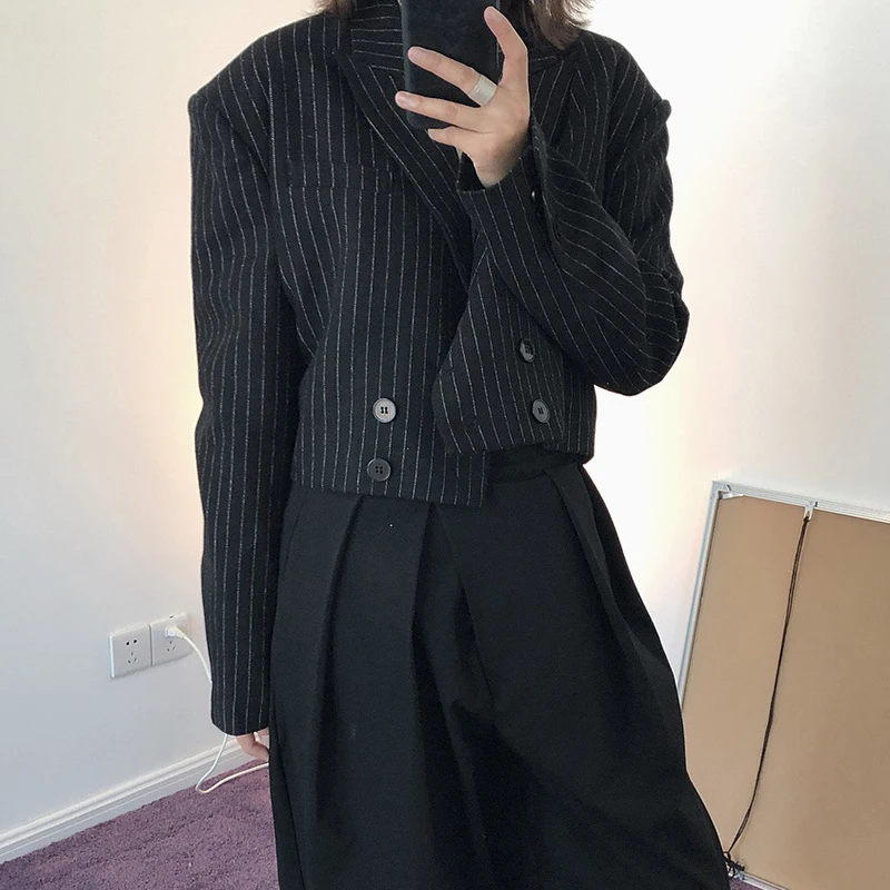 TWOTWINSTYLE Striped Short Tops For Women Notched Collar Long Sleeve High Waist Casual Korean Blazer Female New Clothing 2020