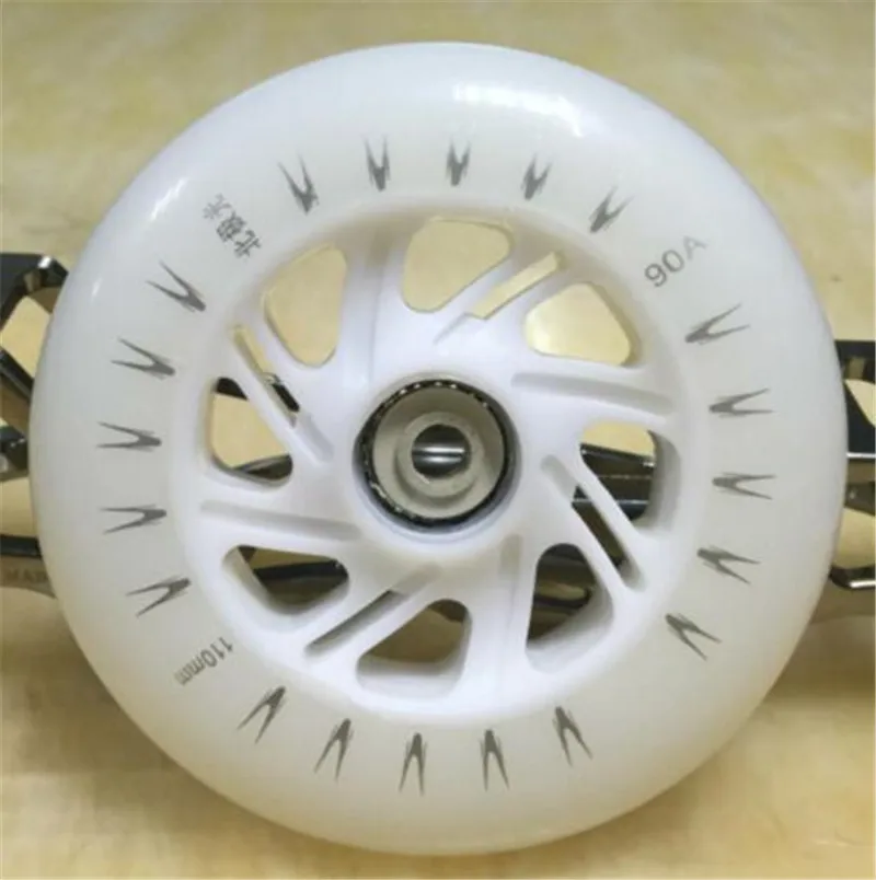 110mm LED flash wheel for inline speed skating wheel 90A 4 LED beads ball magnet cores shine white light color for CITYRUN PS