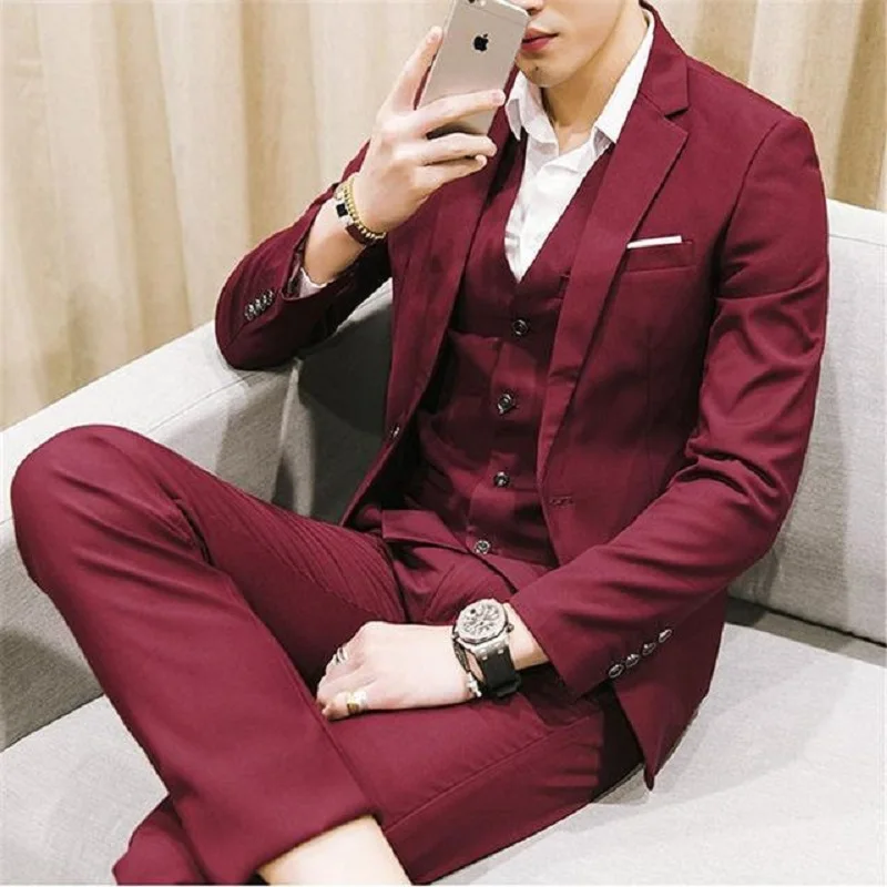 

Gwenhwyfar Burgundy Business Suite Men Handsome Groom Wear Custom Made Formal Wedding Tuxedos New Arrival Jacket+Pants+Vest