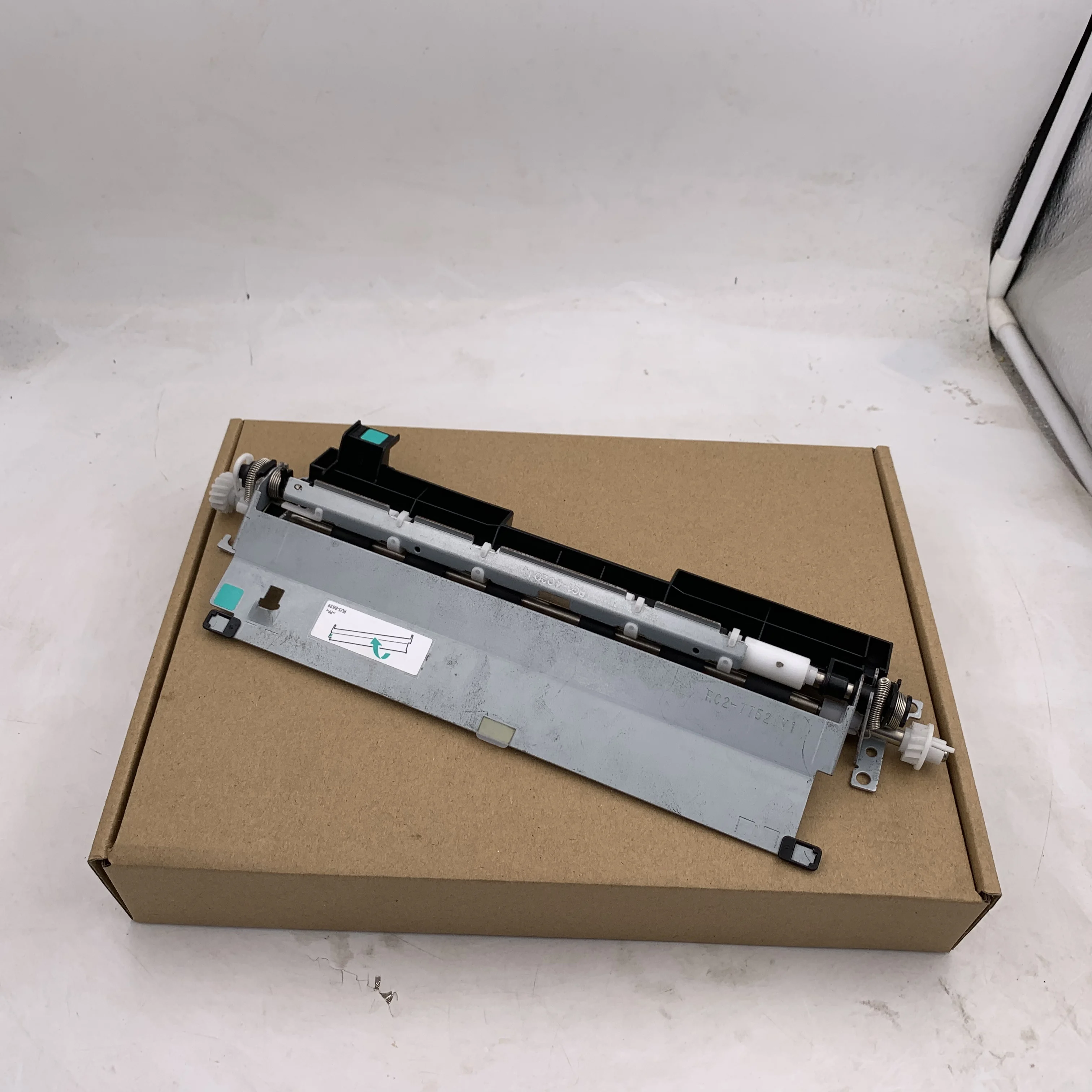 

Регистрационный Ролик в сборе для HP P3010 P3015 P3015d P3015dn P3015X 3010 Φ