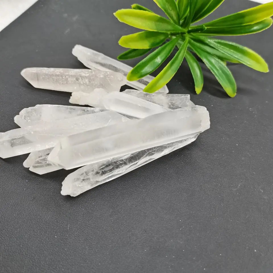 Natural White Crystal Pillar Crystal Point Mineral Embellishment Rehabilitation Bar Quartz Hexagonal Prism