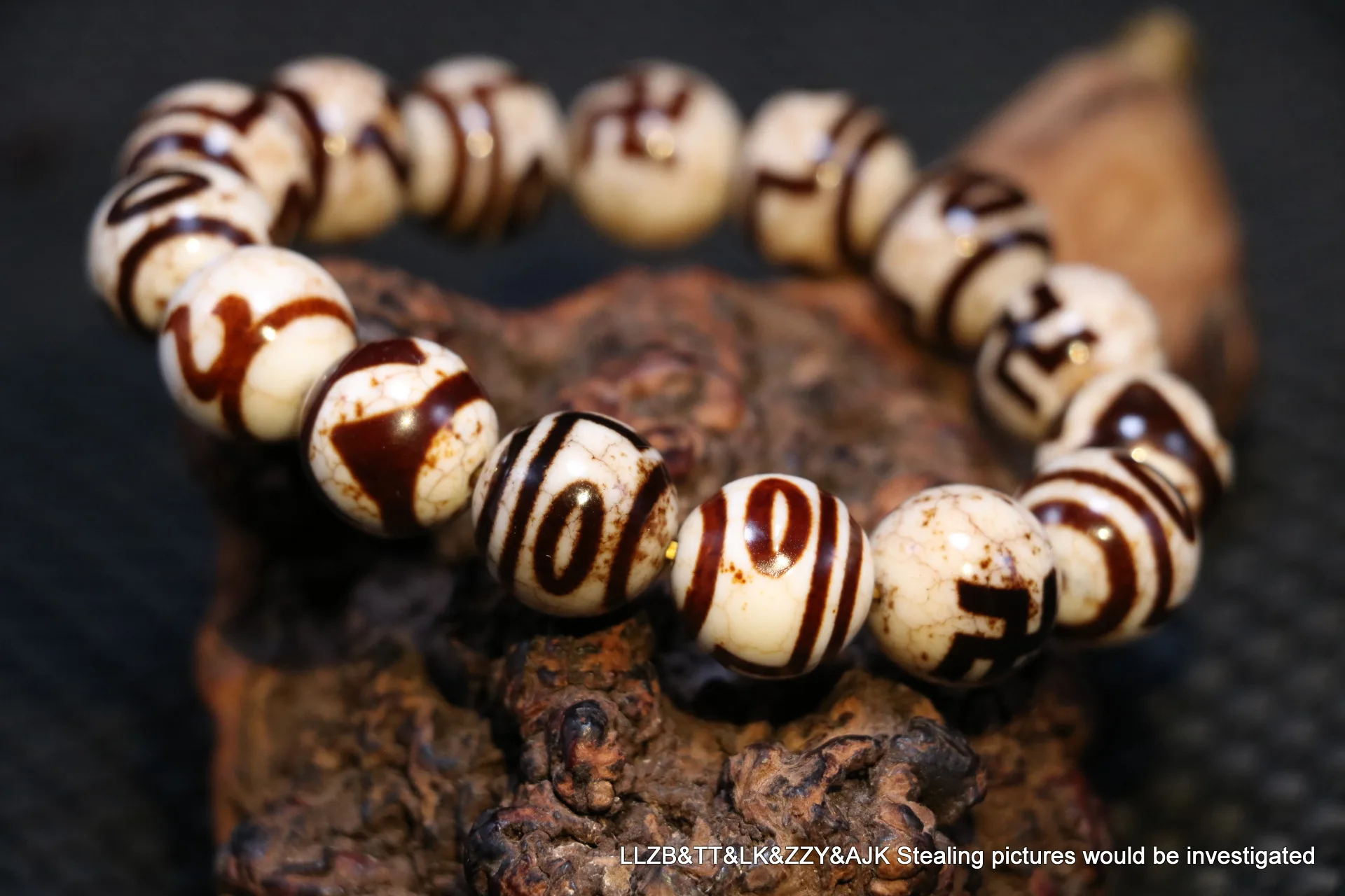 Energy Tibetan old Agate Multiple Symbols Round dZi Bead Totem Amulet Bracelet 14 LKbrother Sauces Top Quality