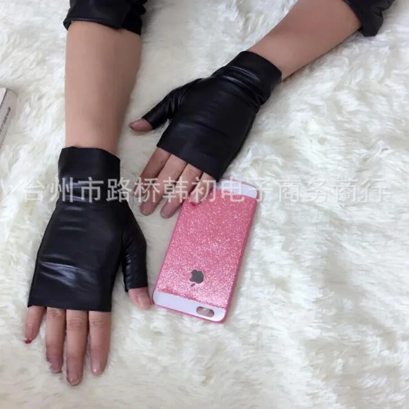 Half-finger leather gloves Men and women couples spring and autumn short soft and warm fingerless gloves Non-slip driving S89