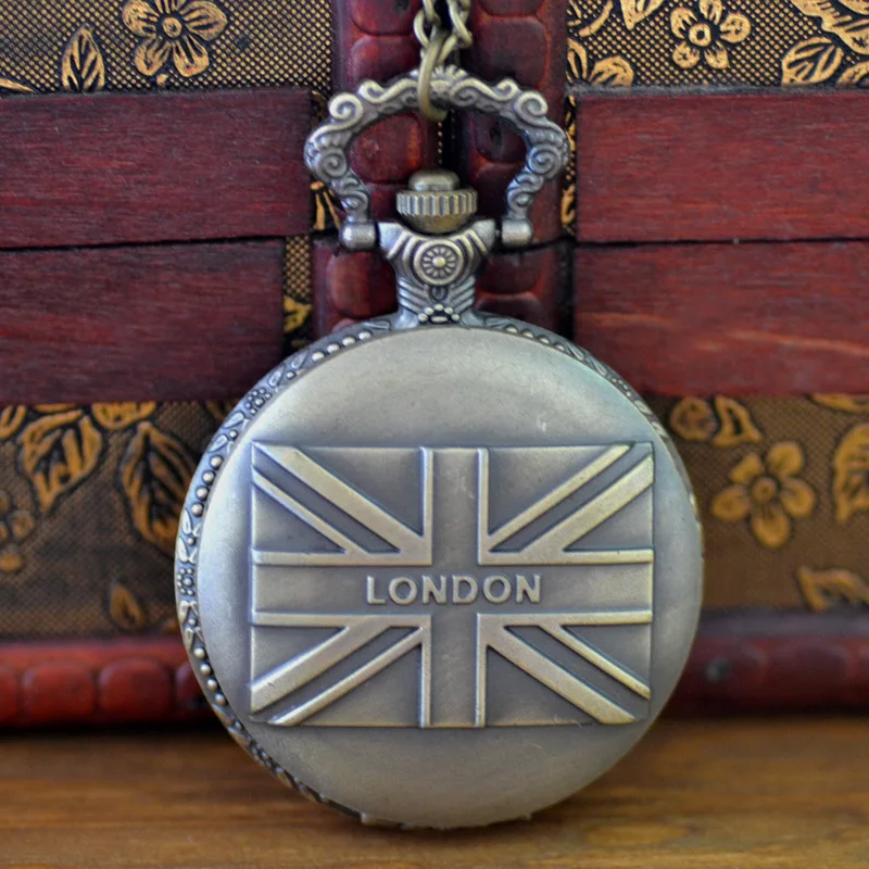 

8035Large vintage British flag pocket watch Hollow vintage British flag pocket watch