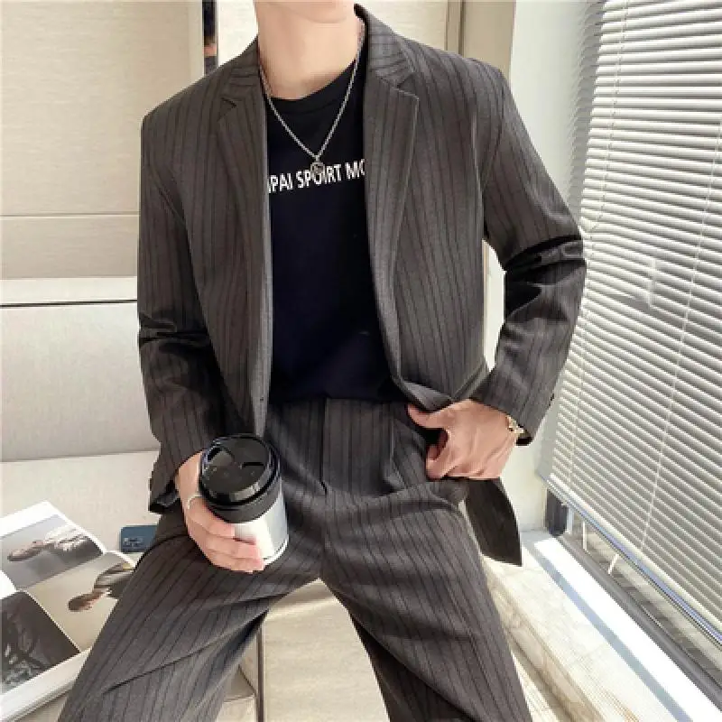 Men's Stripe Suit Two Pieces Set Simple Light Mature Loose Long Sleeve Suit Coat + Suit Pants High Quality New 2021 Gentleman