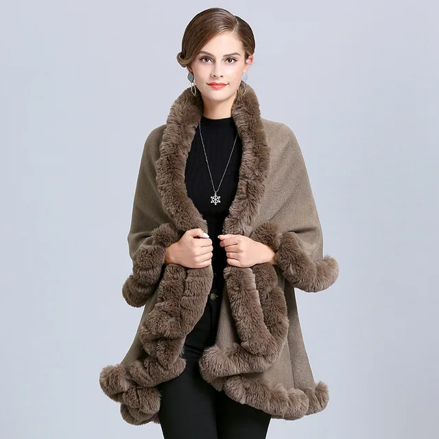 

2023 winter Europe new oversize loose imitation fox fur collar knit coat female bat sleeve cardigan shawl cloak jackets F208